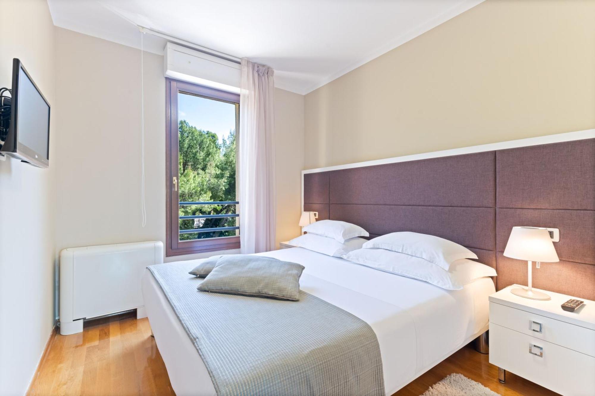 The Residence Aparthotel Podstrana Exteriér fotografie